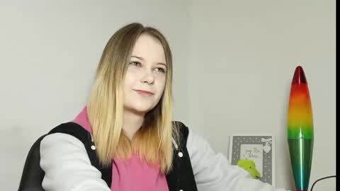 Lydia online show from November 13, 8:08 pm