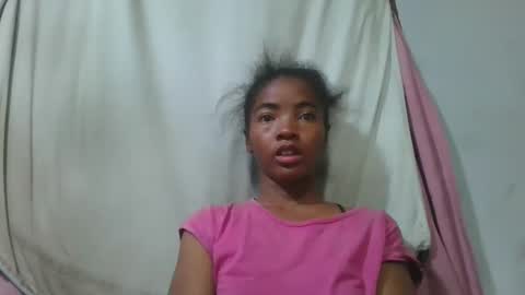 lydie856696 online show from May 31, 3:12 am