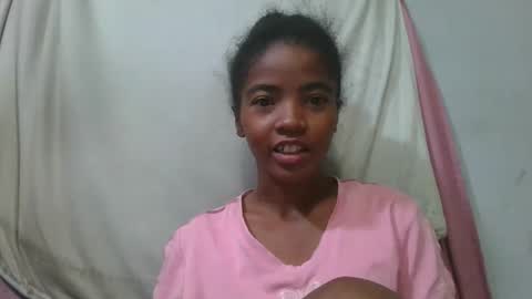 lydie856696 online show from June 3, 2:55 pm