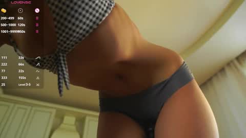 hi im Lyle online show from March 28, 8:36 am