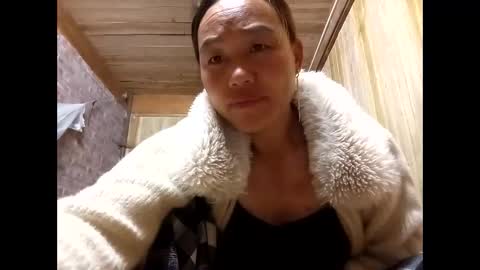 lyn_eva online show from April 3, 11:14 pm