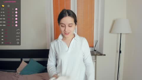 Lina online show from December 22, 7:33 am