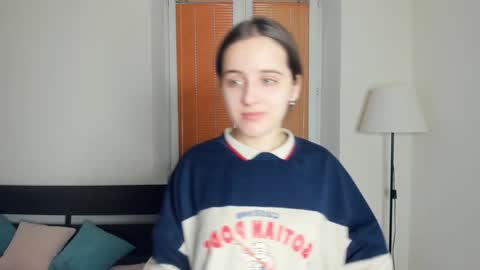 Lina online show from December 7, 6:32 am