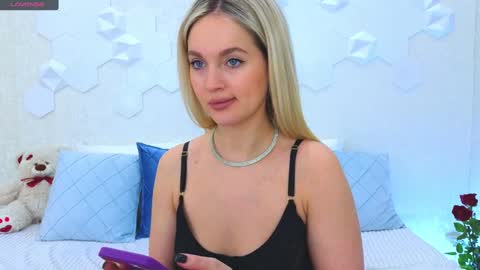 Lana online show from January 17, 3:34 am