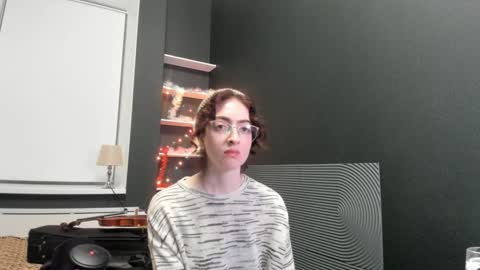 lynnfrere online show from December 28, 6:29 pm