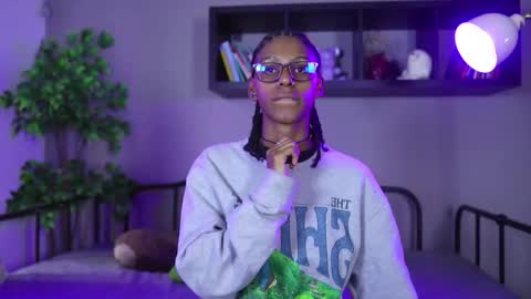 Lynx and Sun  online show from February 23, 8:19 pm