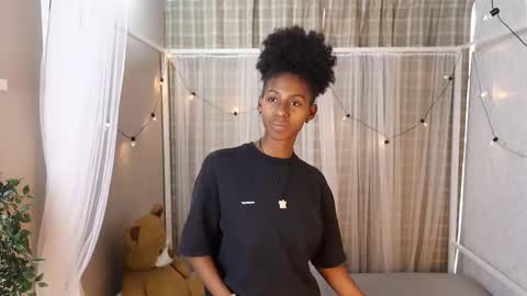 Lynx and Sun  online show from November 10, 8:15 pm