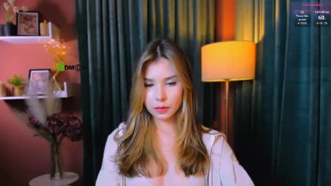 lyra donna online show from June 3, 11:54 pm