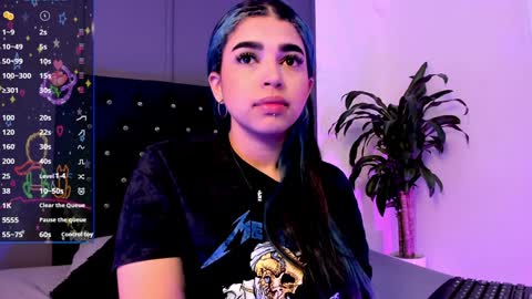 .. online show from December 30, 1:03 pm