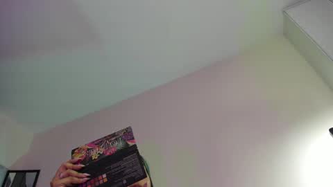 .. online show from March 3, 11:25 am