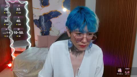 lyra_tay online show from February 20, 7:15 pm