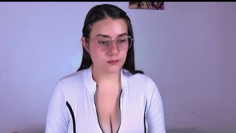 Lyra Carter online show from January 9, 4:06 am