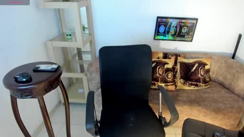 Mila online show from February 2, 2:13 pm