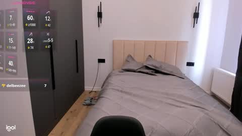 maakimita online show from September 27, 8:10 am