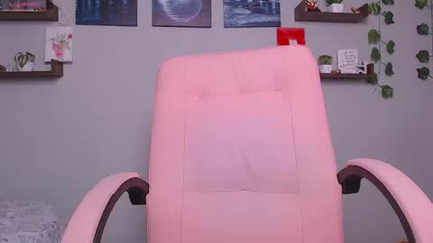 Macey Elliot Modelo Independiente online show from February 12, 12:01 pm