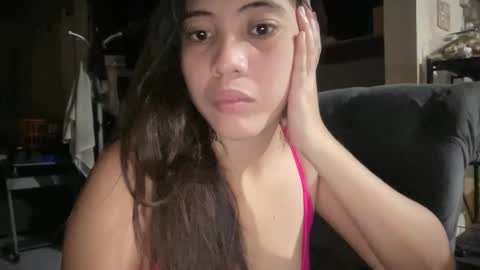 Maceey online show from March 29, 6:29 pm