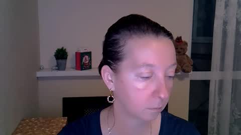 Madaamtang online show from December 21, 1:26 pm