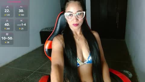 EMILY online show from June 4, 11:47 am