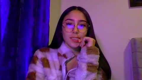 MaddieSquirt online show from February 19, 1:29 am