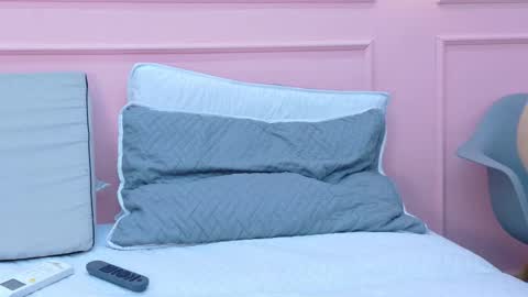 maddietease online show from January 17, 2:13 pm