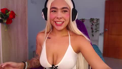 Maddie online show from October 6, 5:51 pm