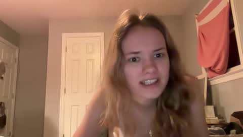 maddybabyy online show from January 8, 12:06 am