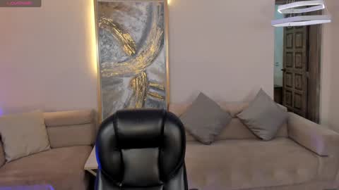 Madeline online show from February 8, 8:09 am