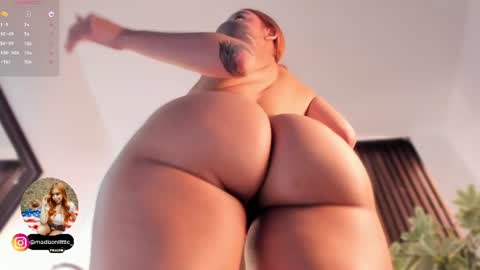 Madi  online show from July 28, 3:21 pm