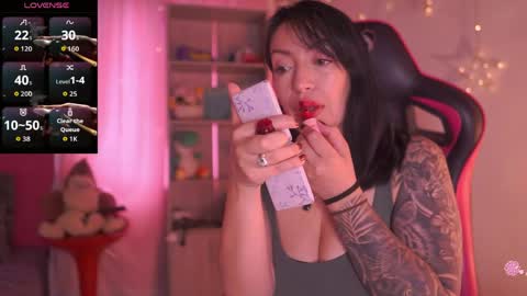 Madison   online show from April 9, 12:21 pm