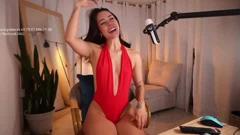 madisonlara online show from February 9, 4:18 pm