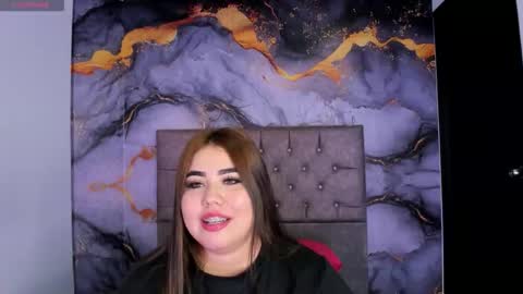 madissonlee__ online show from November 26, 7:37 pm