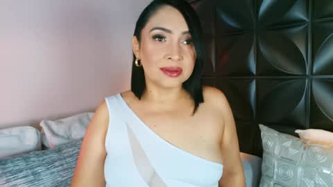 MADISSOONE  online show from January 12, 2:14 am