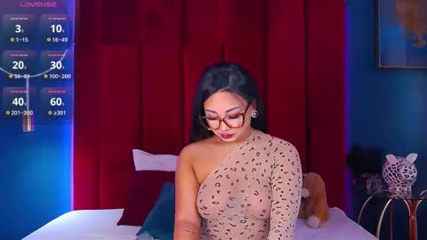 MadyLuxx online show from February 17, 7:24 pm