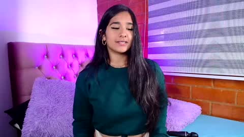 maeena online show from December 10, 5:44 pm