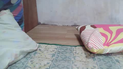 maegold69 online show from October 13, 1:47 pm