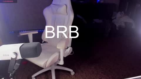 Maevee online show from February 24, 9:52 am