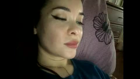 magggg658318 online show from February 4, 11:16 am