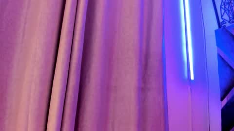 Maggie online show from October 15, 1:25 pm