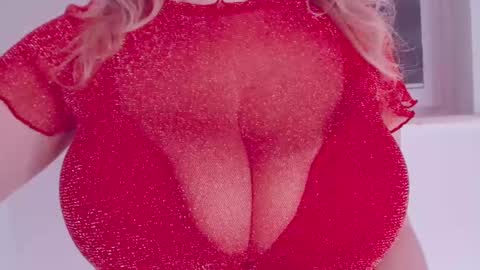 Maggie   online show from February 26, 7:08 pm