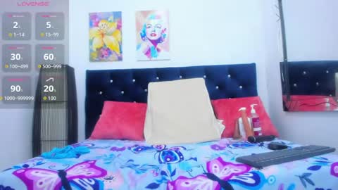 maggy_big_tits online show from June 20, 12:03 am