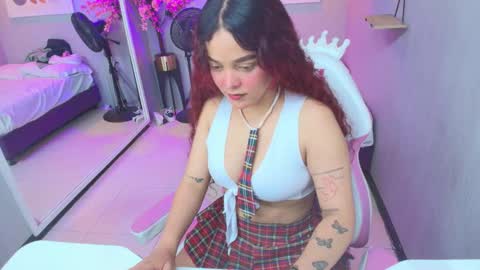 Maggy online show from November 25, 4:03 am