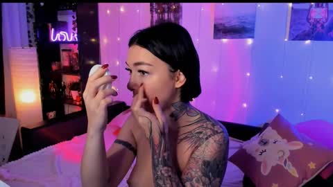 Magic Allie online show from November 17, 6:36 am