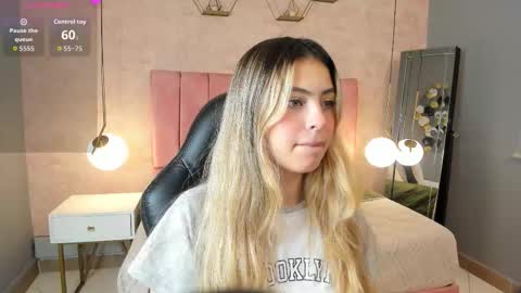 Fer online show from November 17, 10:32 pm