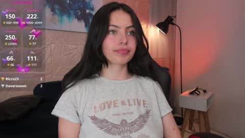 Fer online show from December 10, 10:37 pm