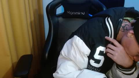 Jade online show from March 15, 3:30 am