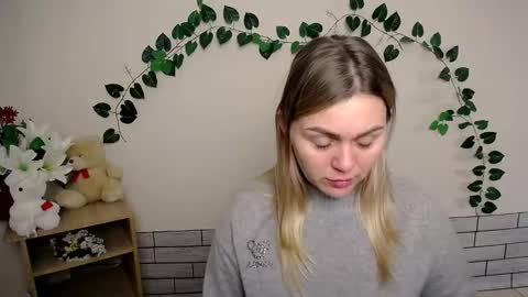 magic_katarina_ online show from December 20, 8:17 am