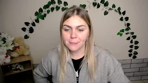 magic_katarina_ online show from January 6, 7:09 am