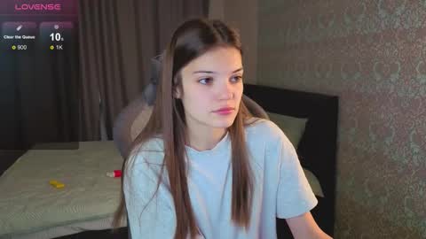 Merry online show from October 24, 1:23 am