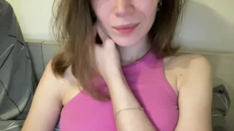 magicgirl50053 online show from April 15, 7:25 pm