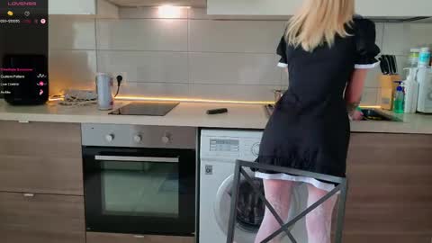 MagicLove online show from April 14, 10:37 am